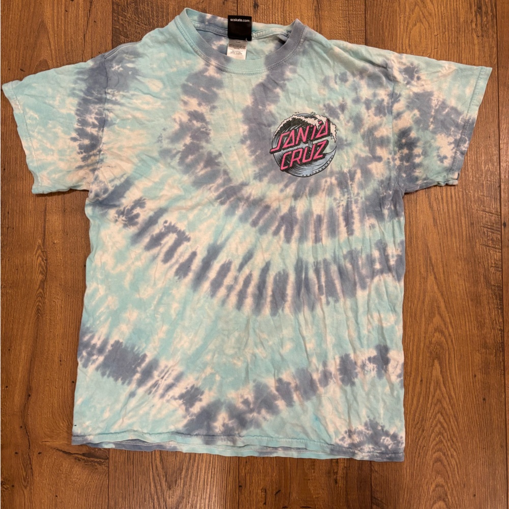 Santa Cruz Tee